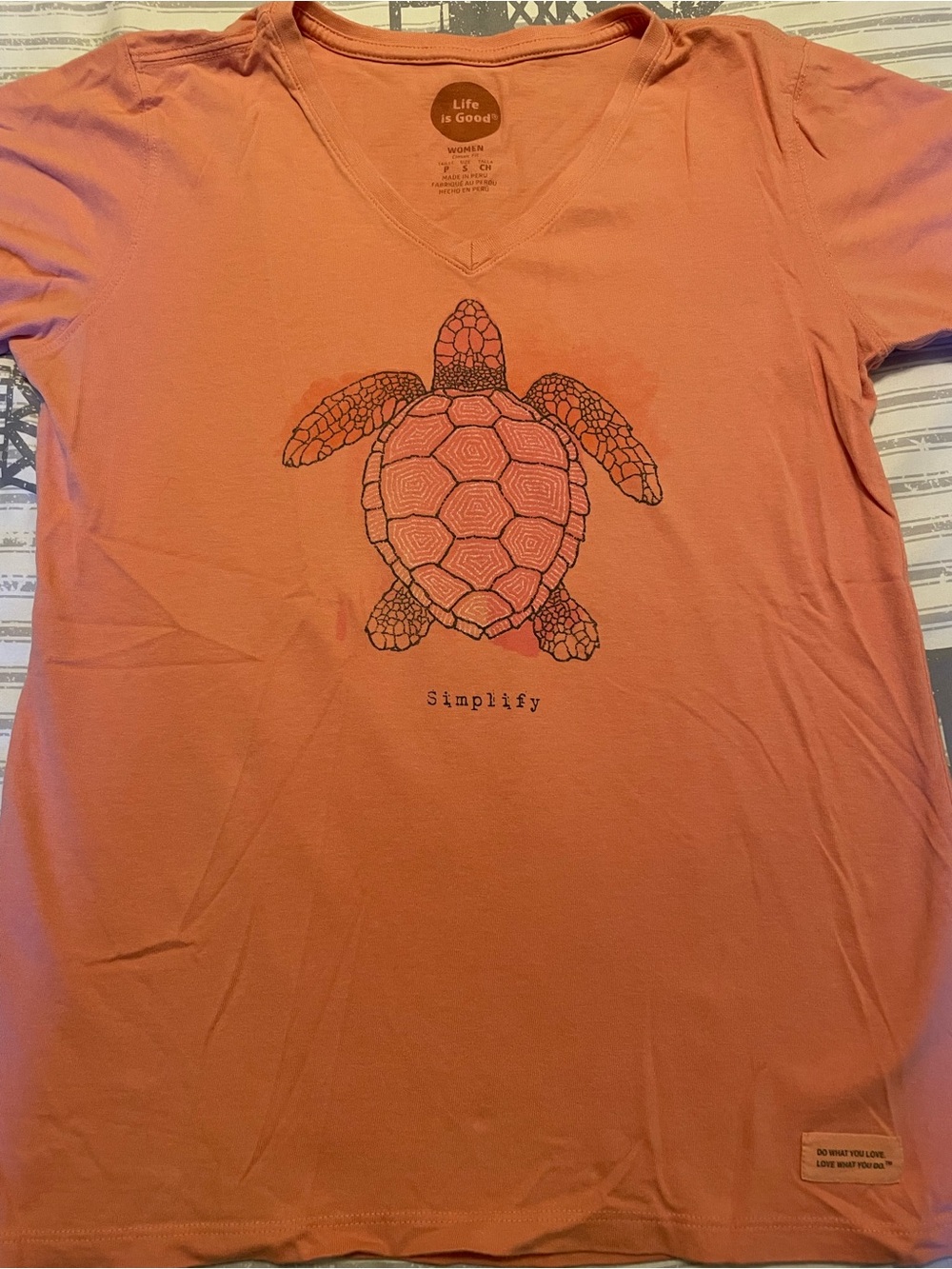 Life Is Good Women's Coral V-Neck Turtle Graphic Tee